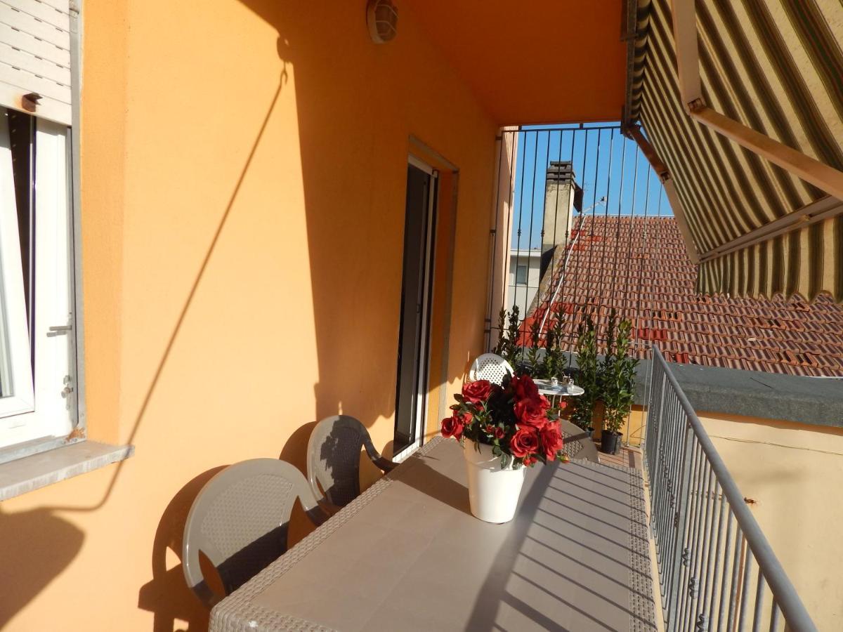 Casa Berta, A Due Passi Dal Mare Apartment Numana Exterior photo