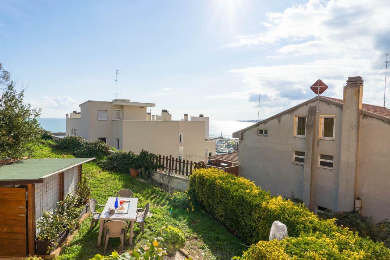 Casa Berta, A Due Passi Dal Mare Apartment Numana Exterior photo